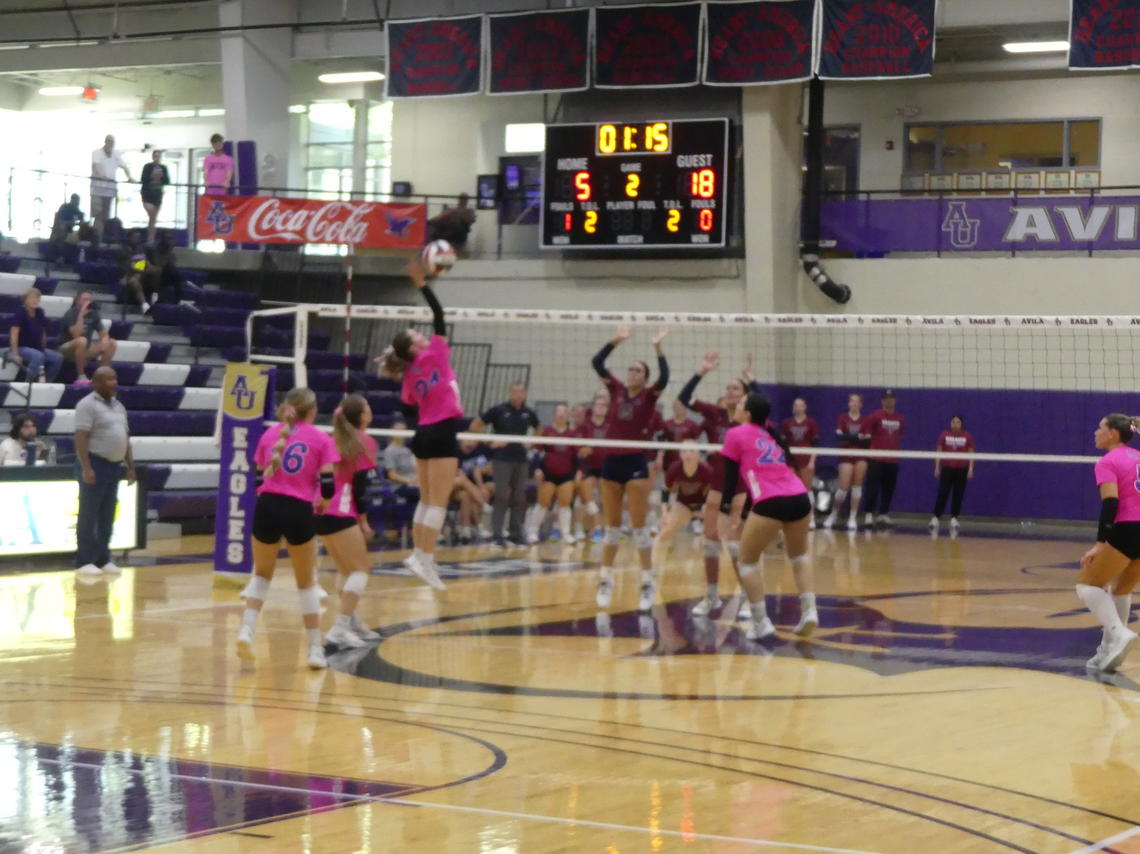 WOMEN&rsquo;S VOLLEYBALL&rsquo;S COMEBACK NOT ENOUGH, FALLS TO TABOR